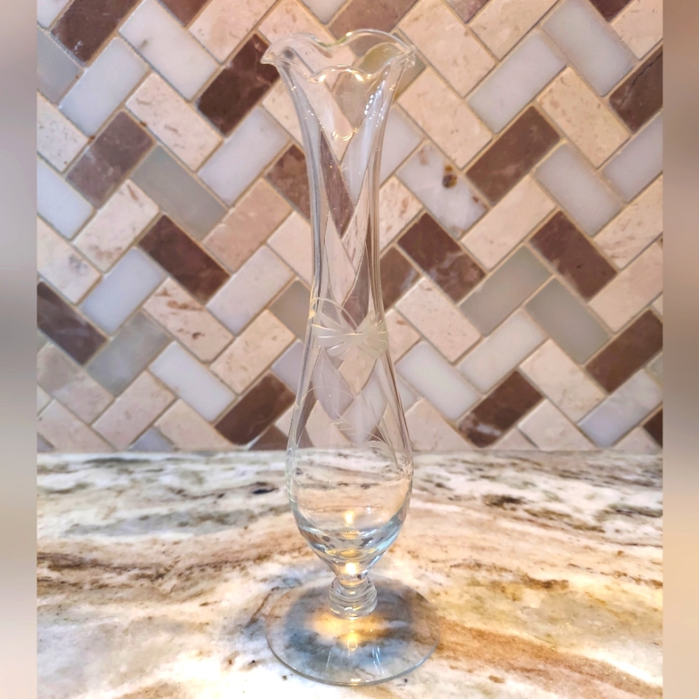 Princess House glass bud vase